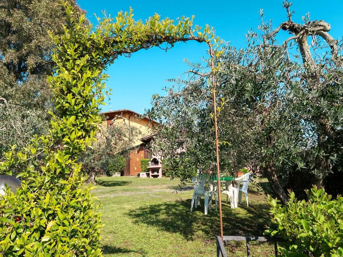 Holiday home Locazione Turistica L'Uccelliera - Smn130 Villa Canneto  Italy