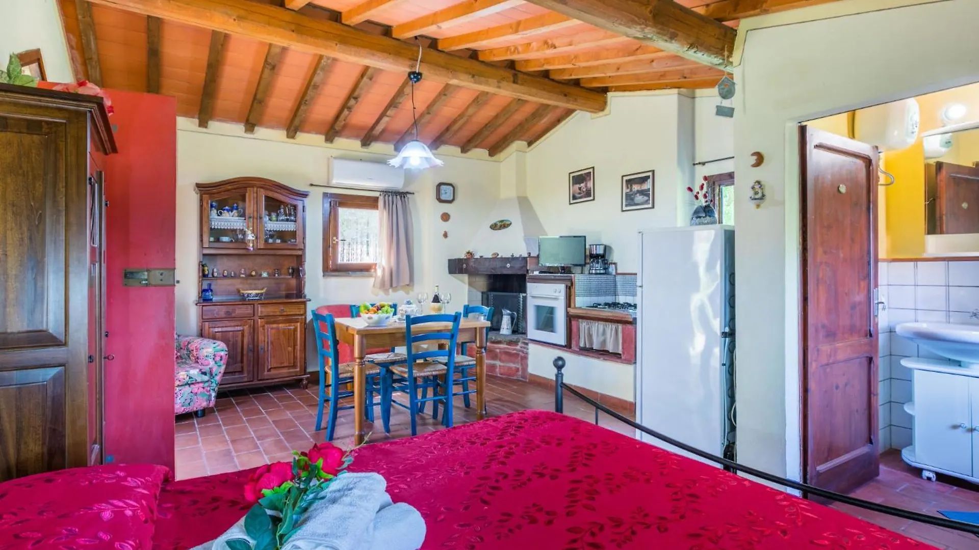 Holiday home Locazione Turistica L'Uccelliera - Smn130 Villa Canneto