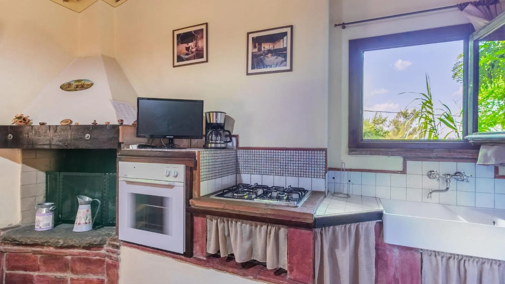 Holiday home Locazione Turistica L'Uccelliera - Smn130 Villa Canneto